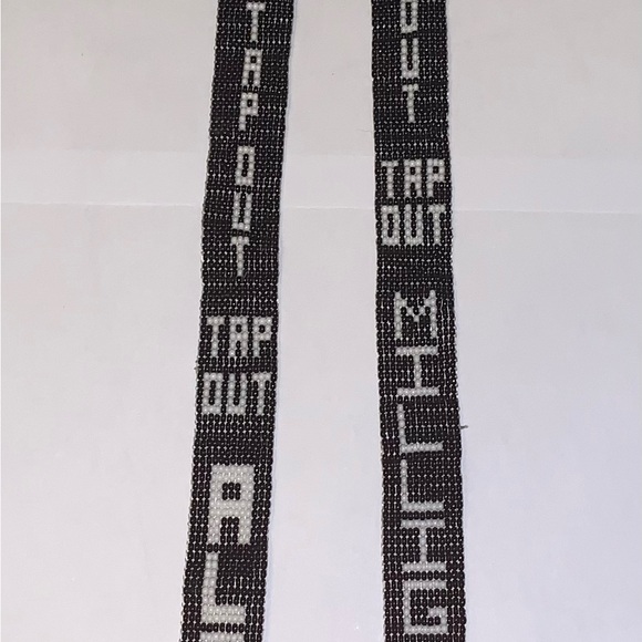 Bead necklace. - Picture 4 of 4